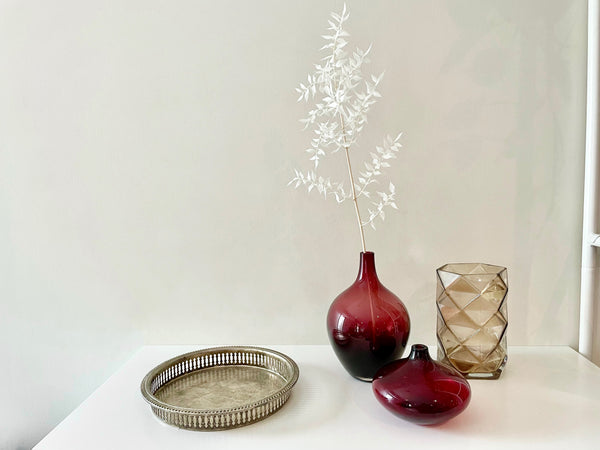 ruby salong vase