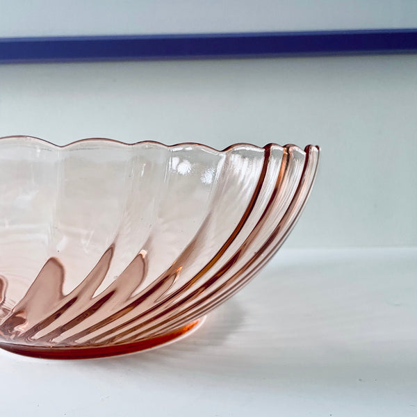 'arcoroc france' pink swirl bowl