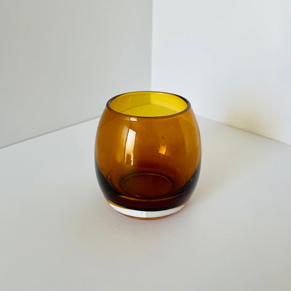 three friends tea light holder