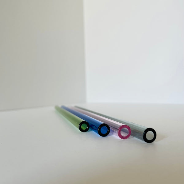 straight up glass straw