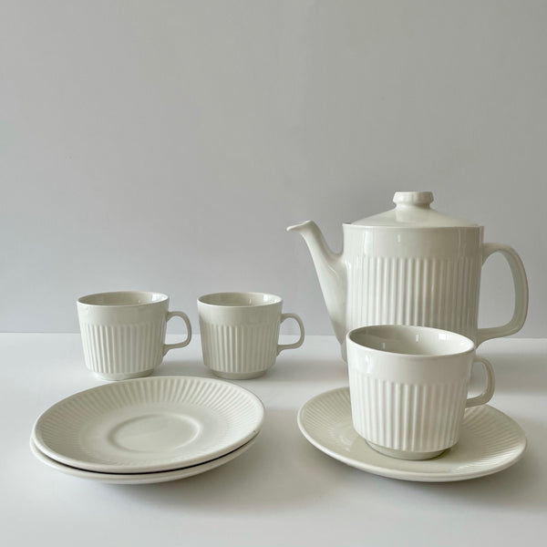 'johnson brothers' athena tea set