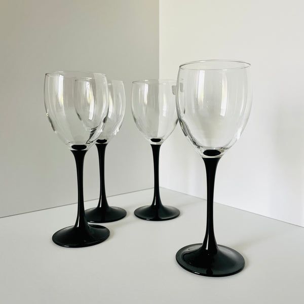 'luminarc' onyx stem wine glasses