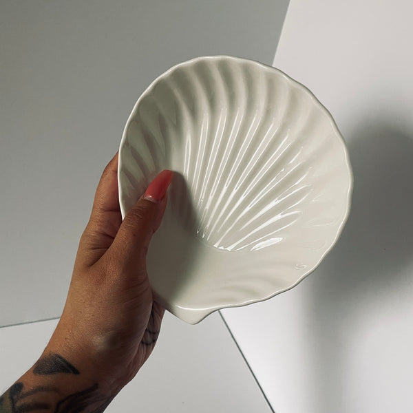 sea shell trinket holder