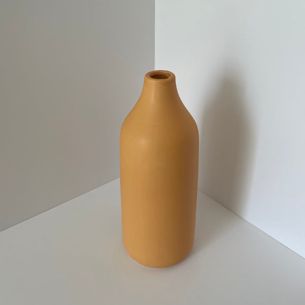 amarillo vase